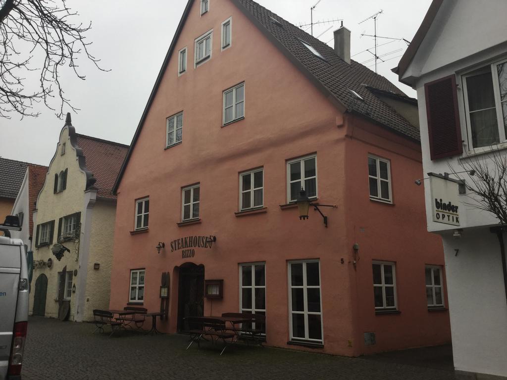 Kulisse Apartments Gunzburg Ruang foto